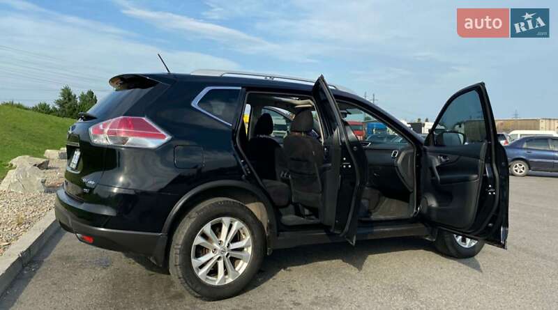 Внедорожник / Кроссовер Nissan Rogue 2014 в Днепре