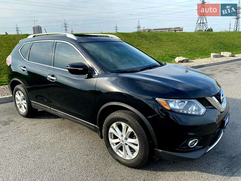 Внедорожник / Кроссовер Nissan Rogue 2014 в Днепре