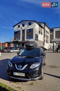 Внедорожник / Кроссовер Nissan Rogue 2016 в Киеве