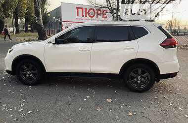 Внедорожник / Кроссовер Nissan Rogue 2017 в Одессе