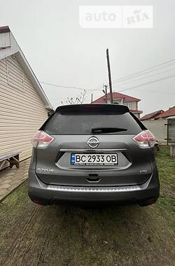Позашляховик / Кросовер Nissan Rogue 2016 в Коломиї