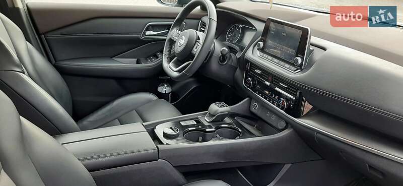 Позашляховик / Кросовер Nissan Rogue 2021 в Козові