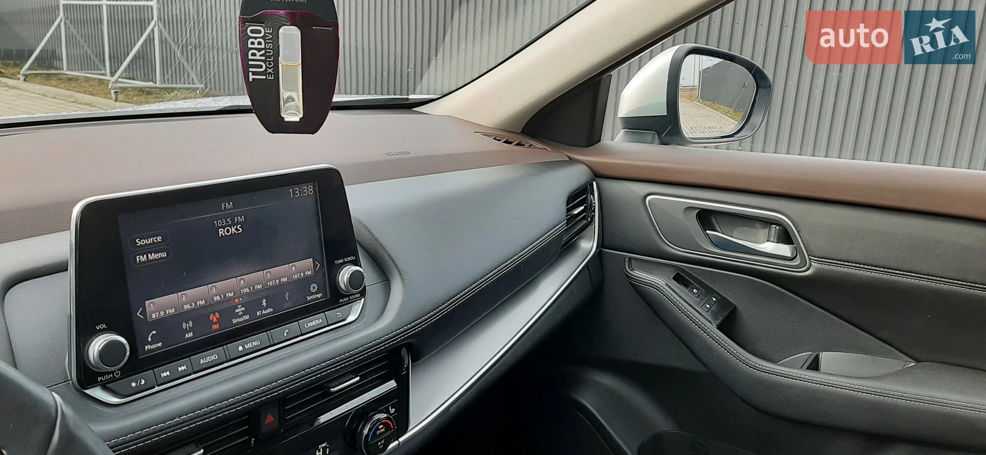 2021 Nissan Rogue - мініатюра 22
