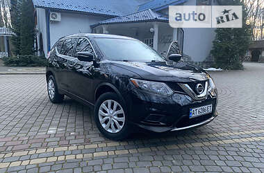 Внедорожник / Кроссовер Nissan Rogue 2015 в 