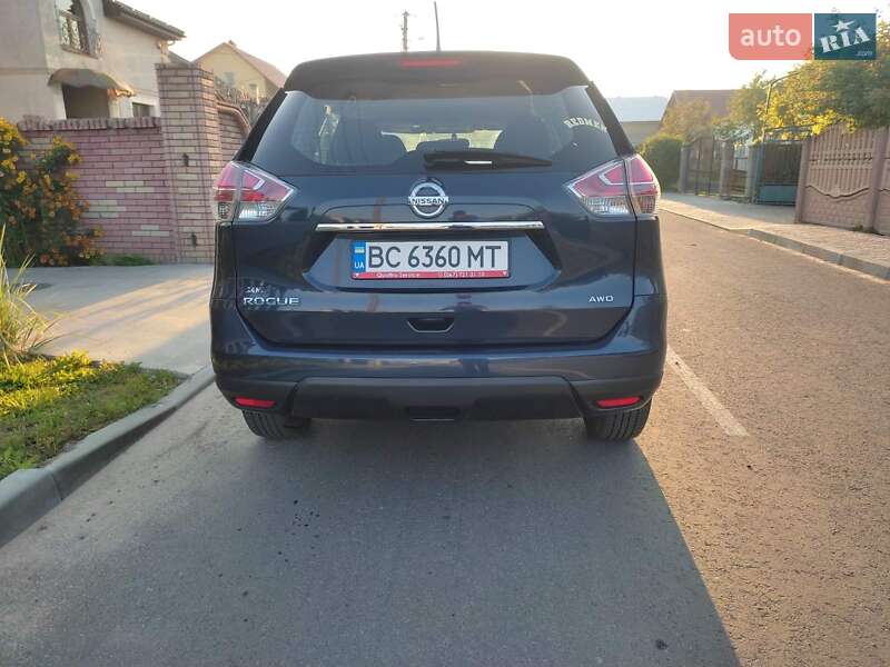 Внедорожник / Кроссовер Nissan Rogue 2015 в Львове