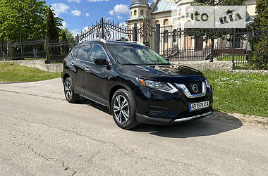 Внедорожник / Кроссовер Nissan Rogue 2019 в Ивано-Франковске
