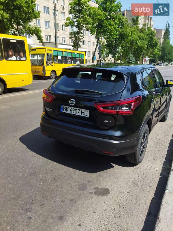 Позашляховик / Кросовер Nissan Rogue 2020 в Дубні