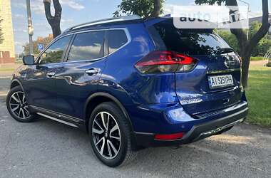 Внедорожник / Кроссовер Nissan Rogue 2019 в 