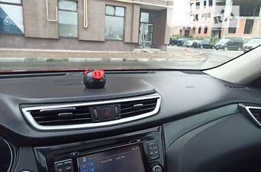 Позашляховик / Кросовер Nissan Rogue 2015 в Тернополі