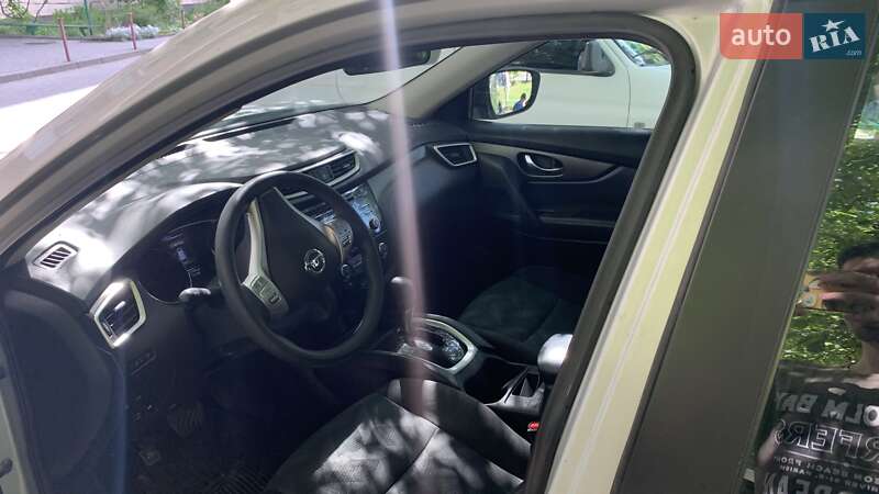 Внедорожник / Кроссовер Nissan Rogue 2015 в Каменец-Подольском фото 7 Внедорожник / Кроссовер Nissan Rogue 2015 в Каменец-Подольском