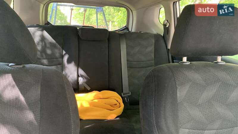 Внедорожник / Кроссовер Nissan Rogue 2015 в Каменец-Подольском фото 13 Внедорожник / Кроссовер Nissan Rogue 2015 в Каменец-Подольском