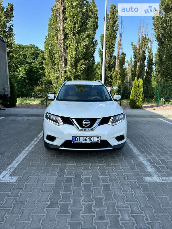 Внедорожник / Кроссовер Nissan Rogue 2013 в Кременчуге