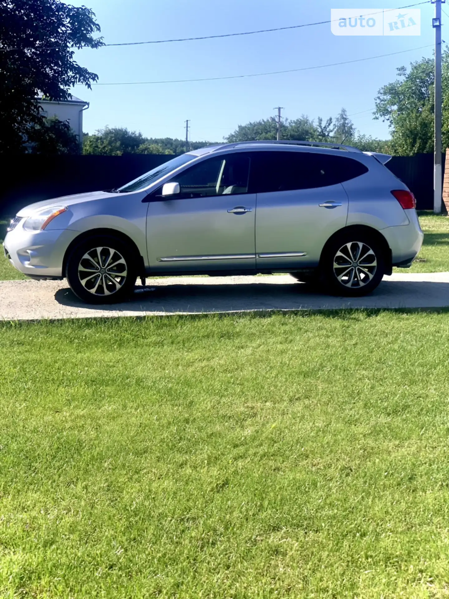 2011 Nissan Rogue - фото 1