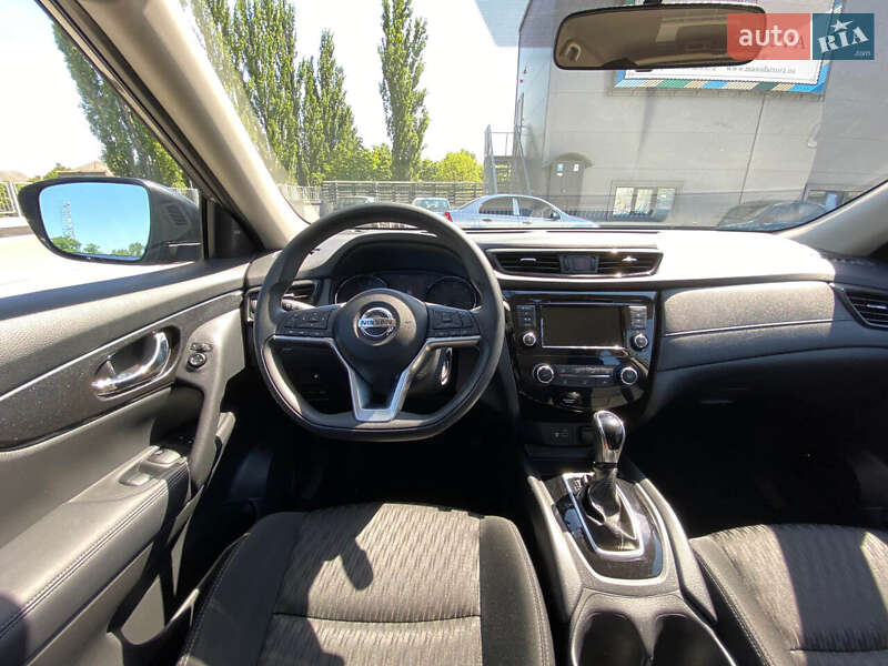 Позашляховик / Кросовер Nissan Rogue 2017 в Києві фото 10 Позашляховик / Кросовер Nissan Rogue 2017 в Києві
