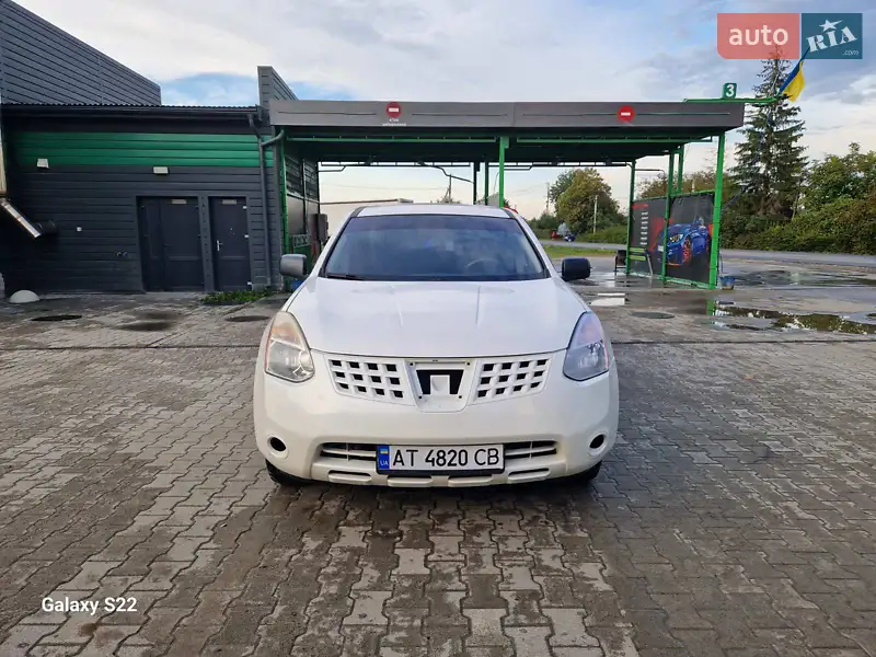 Nissan Rogue 2011