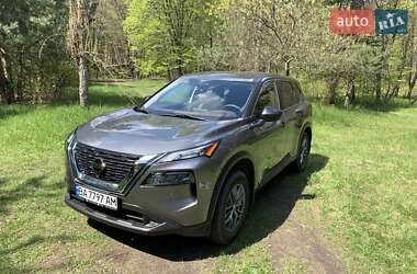 Позашляховик / Кросовер Nissan Rogue 2020 в 