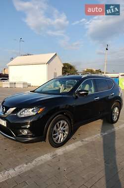 Внедорожник / Кроссовер Nissan Rogue 2015 в 