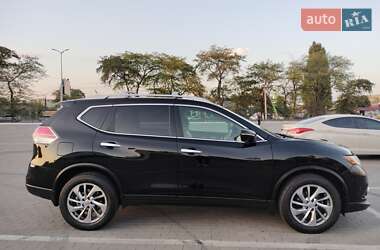 Внедорожник / Кроссовер Nissan Rogue 2015 в 