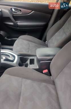 Позашляховик / Кросовер Nissan Rogue 2016 в Одесі
