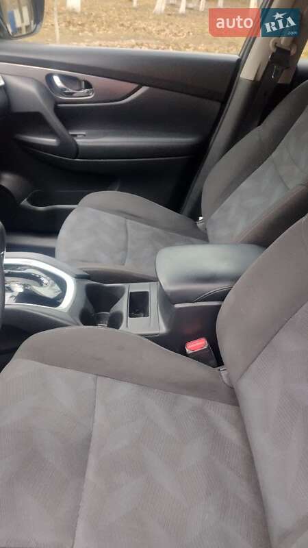 Позашляховик / Кросовер Nissan Rogue 2016 в Одесі