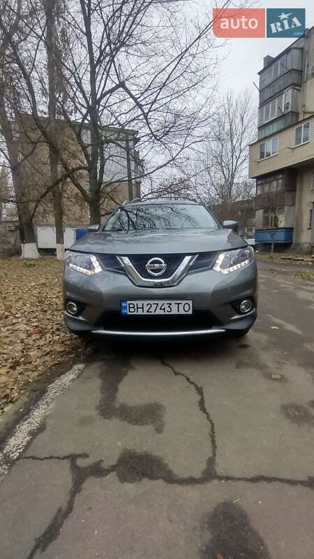 Позашляховик / Кросовер Nissan Rogue 2016 в Одесі