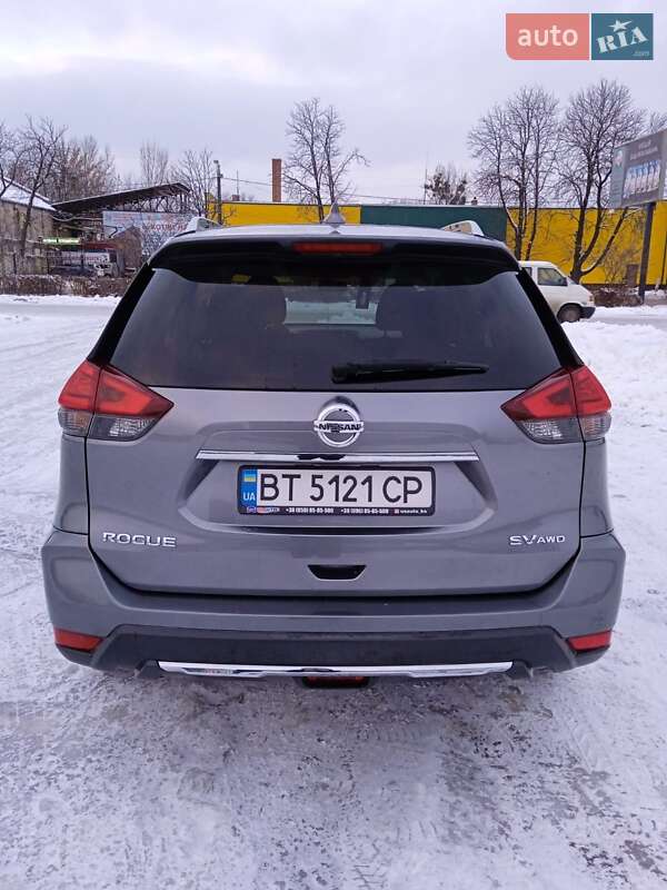 Внедорожник / Кроссовер Nissan Rogue 2016 в Житомире