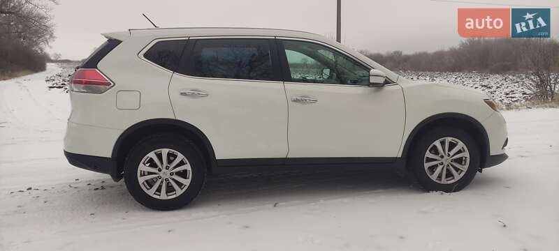 Внедорожник / Кроссовер Nissan Rogue 2015 в Харькове