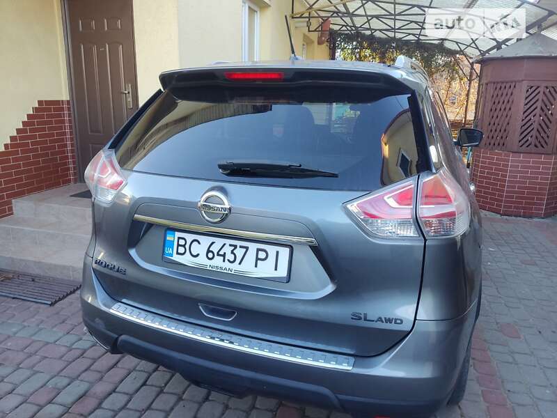 Внедорожник / Кроссовер Nissan Rogue 2014 в Дрогобыче