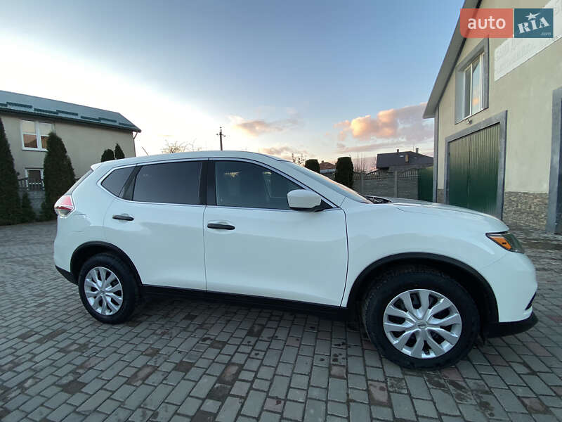 Позашляховик / Кросовер Nissan Rogue 2015 в Золочеві фото 4 Позашляховик / Кросовер Nissan Rogue 2015 в Золочеві