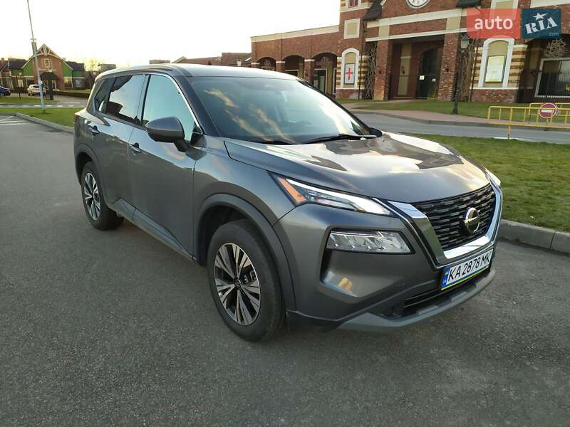 Позашляховик / Кросовер Nissan Rogue 2021 в Києві