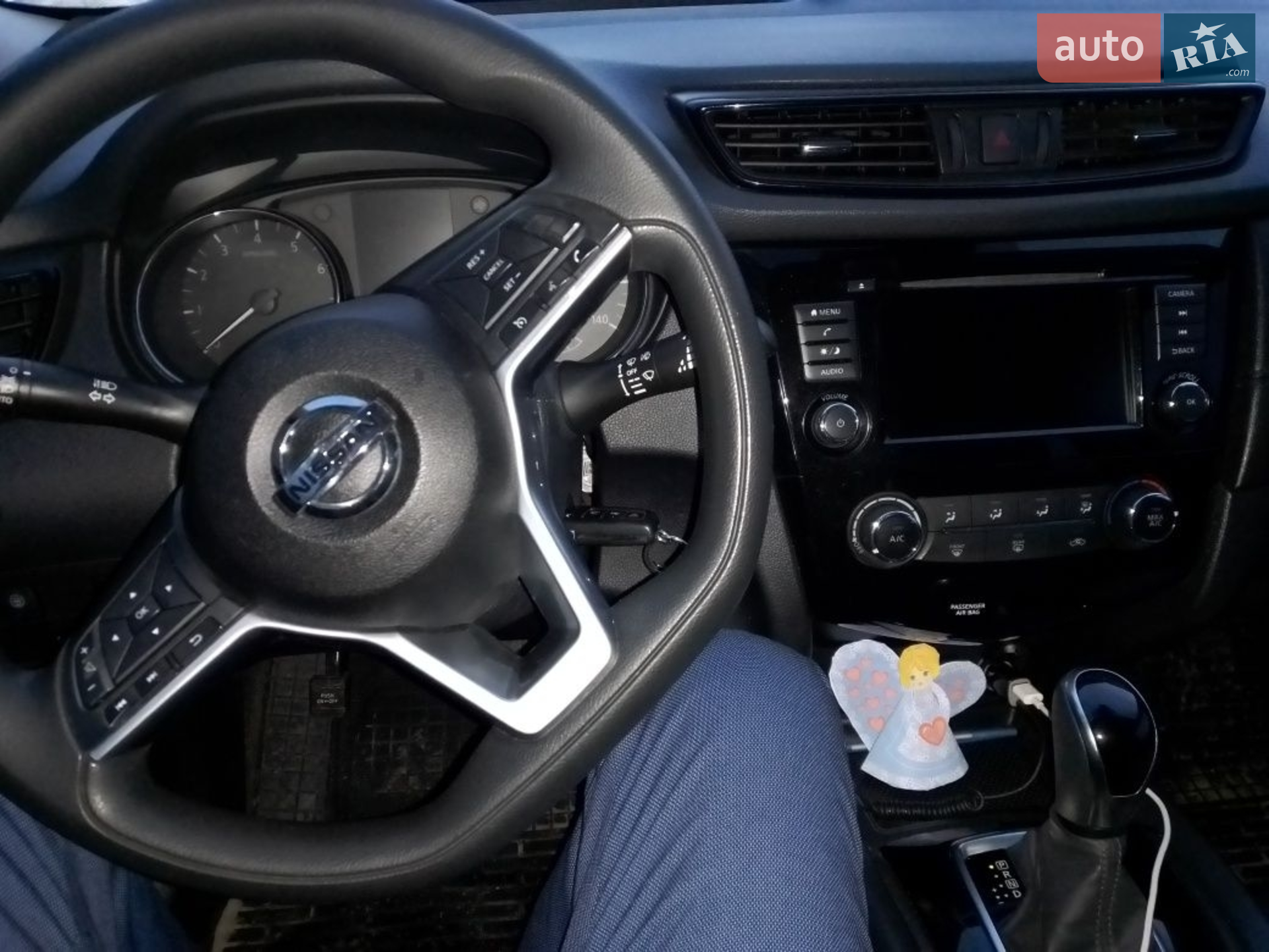 2019 Nissan Rogue - мініатюра 4