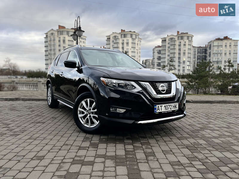 Позашляховик / Кросовер Nissan Rogue 2018 в Івано-Франківську