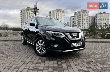 Внедорожник / Кроссовер Nissan Rogue 2018 в Ивано-Франковске