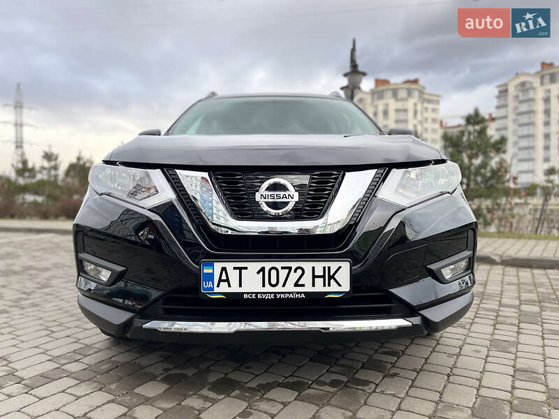 Позашляховик / Кросовер Nissan Rogue 2018 в Івано-Франківську