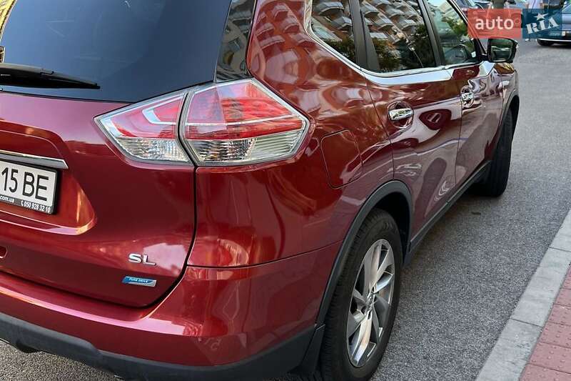 Позашляховик / Кросовер Nissan Rogue 2014 в Хмельницькому