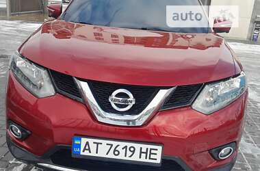 Внедорожник / Кроссовер Nissan Rogue 2014 в Ивано-Франковске