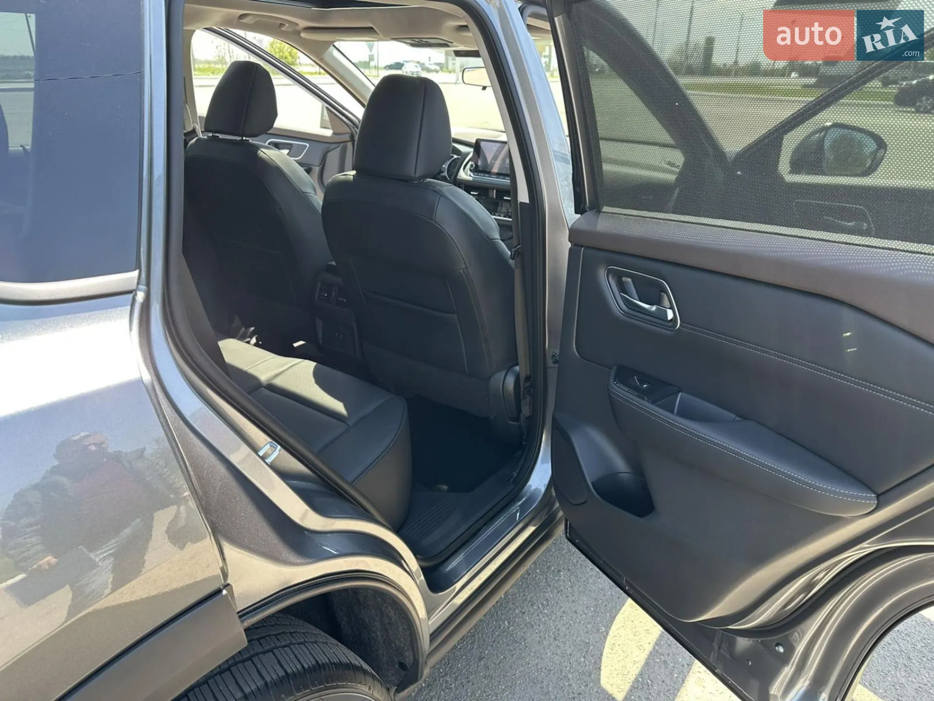 2021 Nissan Rogue - мініатюра 37