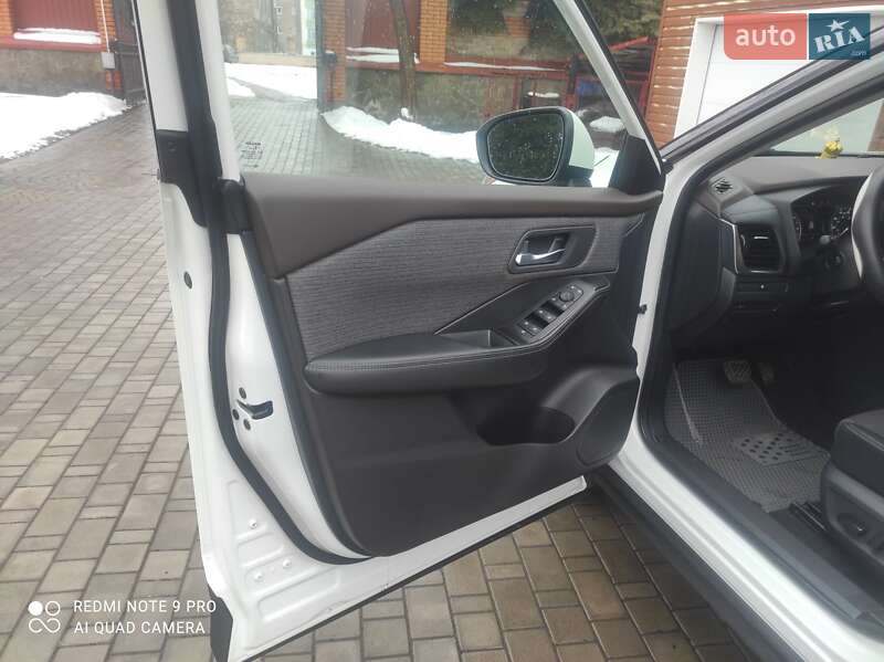 Позашляховик / Кросовер Nissan Rogue 2021 в Києві