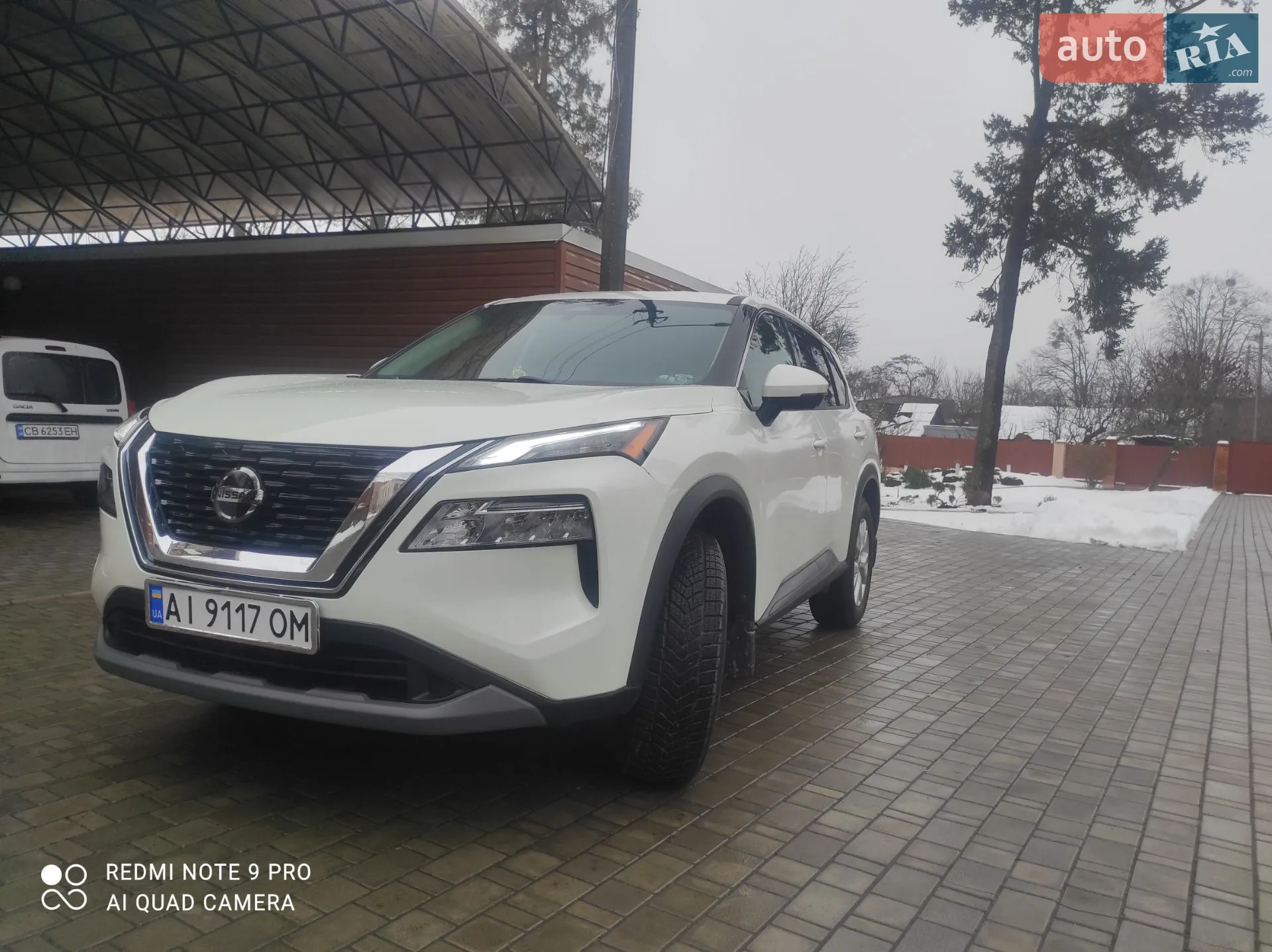 2021 Nissan Rogue - мініатюра 2