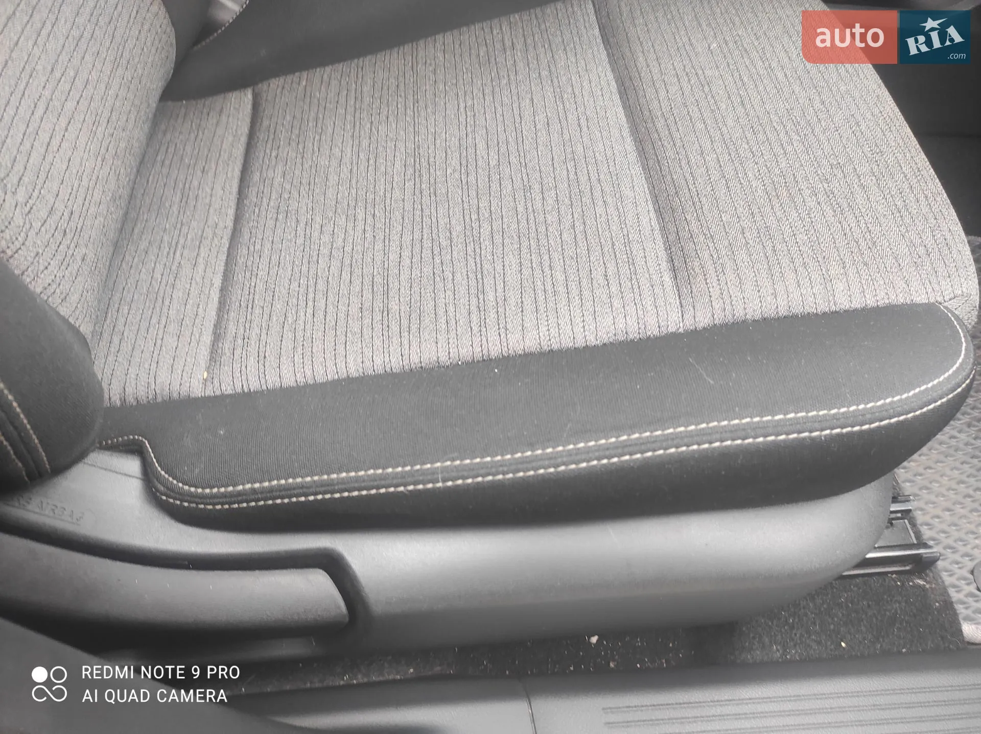 2021 Nissan Rogue - мініатюра 17