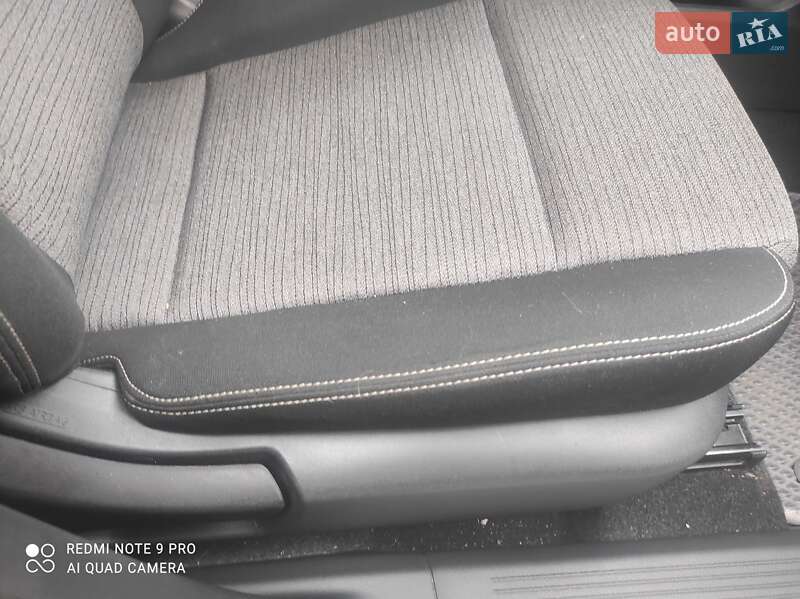 Позашляховик / Кросовер Nissan Rogue 2021 в Києві