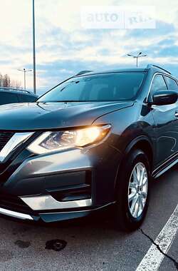 Позашляховик / Кросовер Nissan Rogue 2019 в Кривому Розі