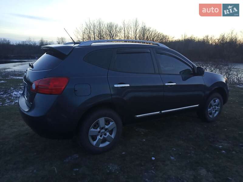 Позашляховик / Кросовер Nissan Rogue 2015 в Полтаві