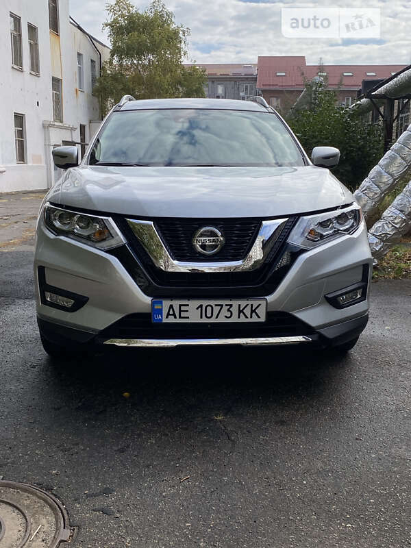 Позашляховик / Кросовер Nissan Rogue 2019 в Дніпрі