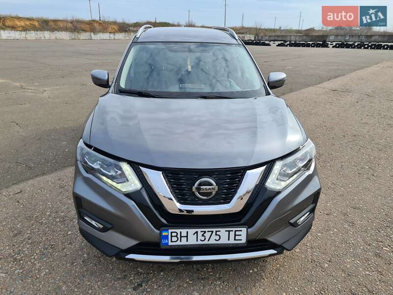 Позашляховик / Кросовер Nissan Rogue 2018 в Одесі