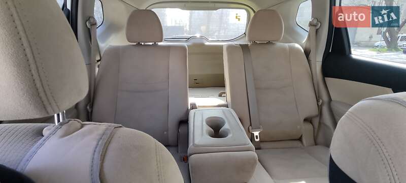 Позашляховик / Кросовер Nissan Rogue 2014 в Одесі