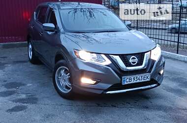 Позашляховик / Кросовер Nissan Rogue 2017 в Чернігові