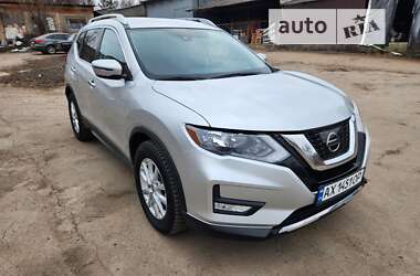 Внедорожник / Кроссовер Nissan Rogue 2019 в Киеве