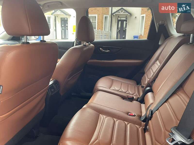 Внедорожник / Кроссовер Nissan Rogue 2017 в Коломые фото 28 Внедорожник / Кроссовер Nissan Rogue 2017 в Коломые