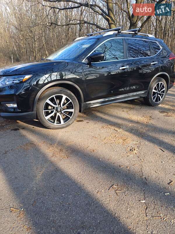 Внедорожник / Кроссовер Nissan Rogue 2018 в Полтаве фото 2 Внедорожник / Кроссовер Nissan Rogue 2018 в Полтаве